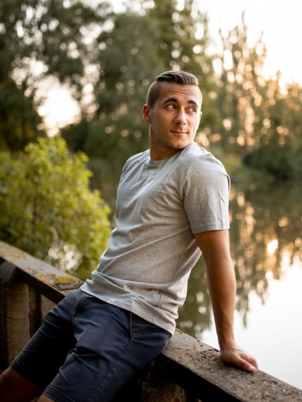 Pánské tričko Bez potisku - šedé