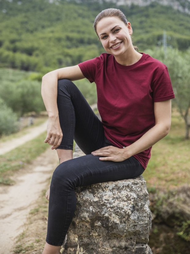 Dámské tričko Bez potisku - vínové