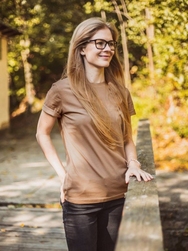 Zachraňte dámské tričko Život v přírodě - hnědé