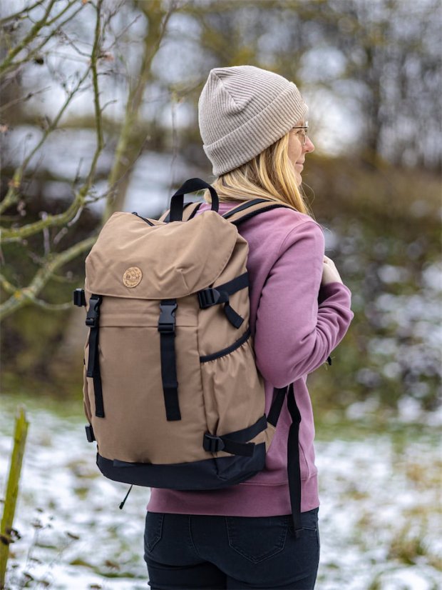 Batoh recyklovaný Krajinka - hnědý