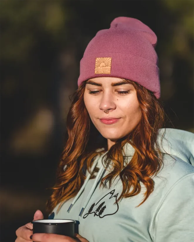 Čepice Západ - ibišková