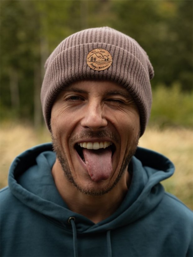 Čepice žebrovaná Krajinka - hnědá