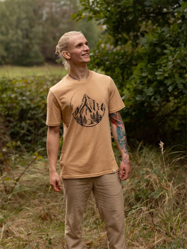 Pánské tričko V horách - béžově hnědé