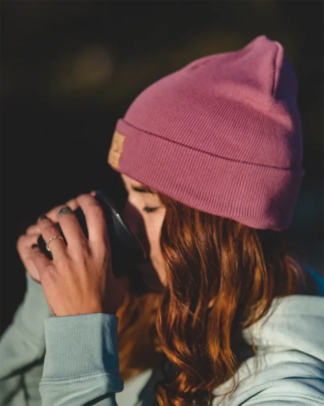 Čepice Západ - ibišková