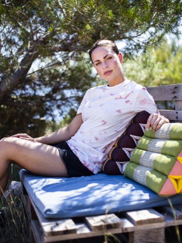 Zachraňte dámské tričko batikované - růžové