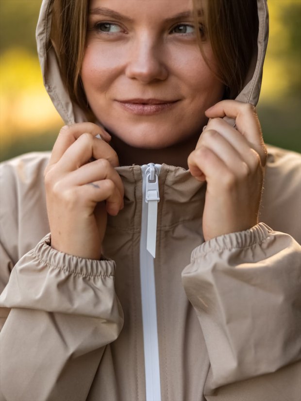 Nepromokavá bunda Mountains - béžová