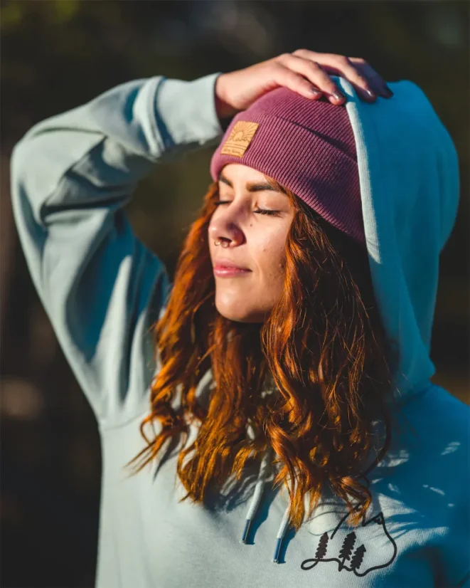 Čepice Západ - ibišková