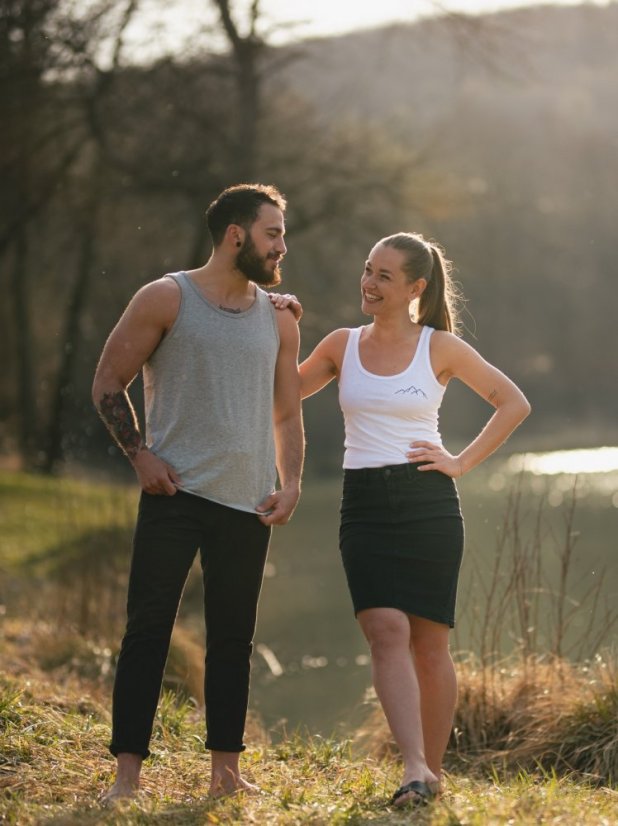 Zachraňte dámské tílko Hory - bílé