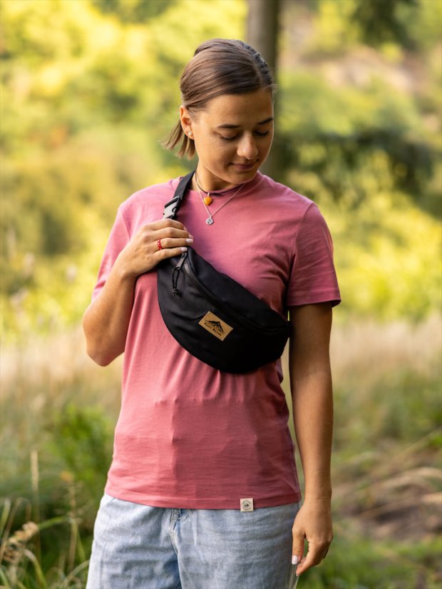 Ledvinka recyklovaná Mountains - černá