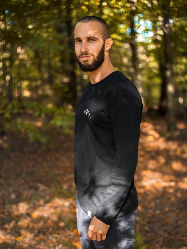 Pánské tričko s dlouhým Hory - černé