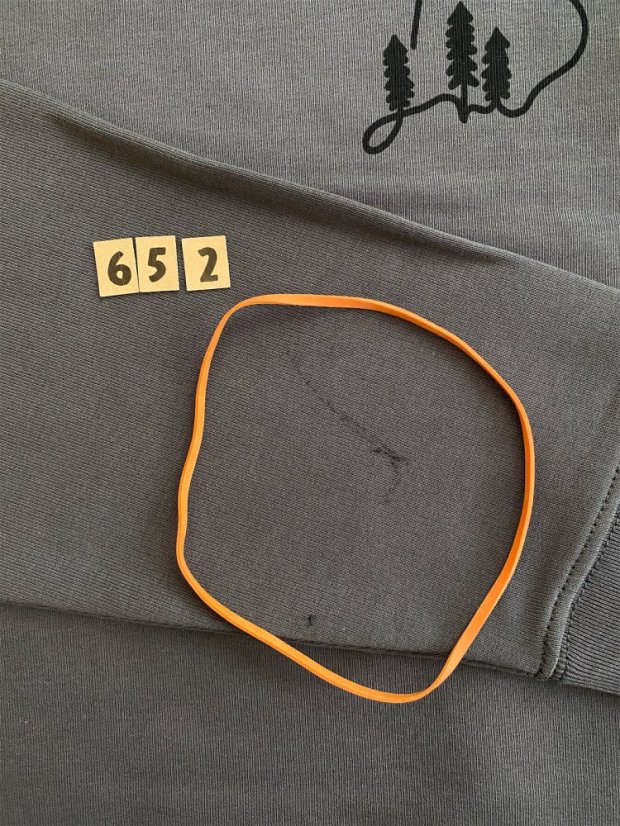 Zachraňte pánská mikina bez kapuce Vrcholky - lávově šedá