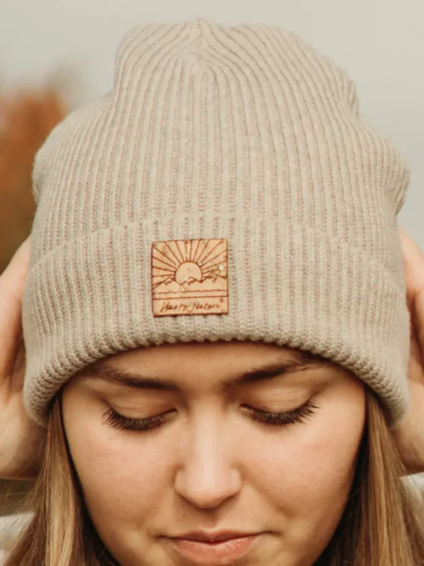 Čepice žebrovaná Západ - písková