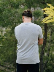 Pánské tričko s kapsičkou - šedé